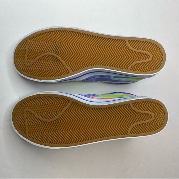 Nike Court Legacy Slip On Shoes - Picture 12 of 14